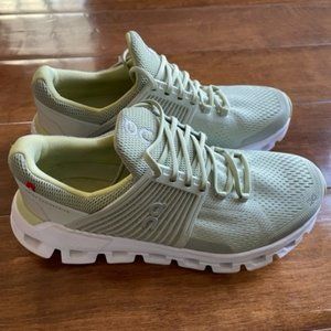 Womens On Running Shoes